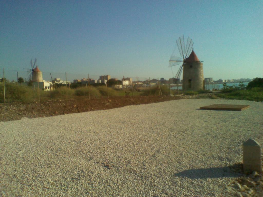 Апартаменты Open Space San Cusumano Эриче Экстерьер фото